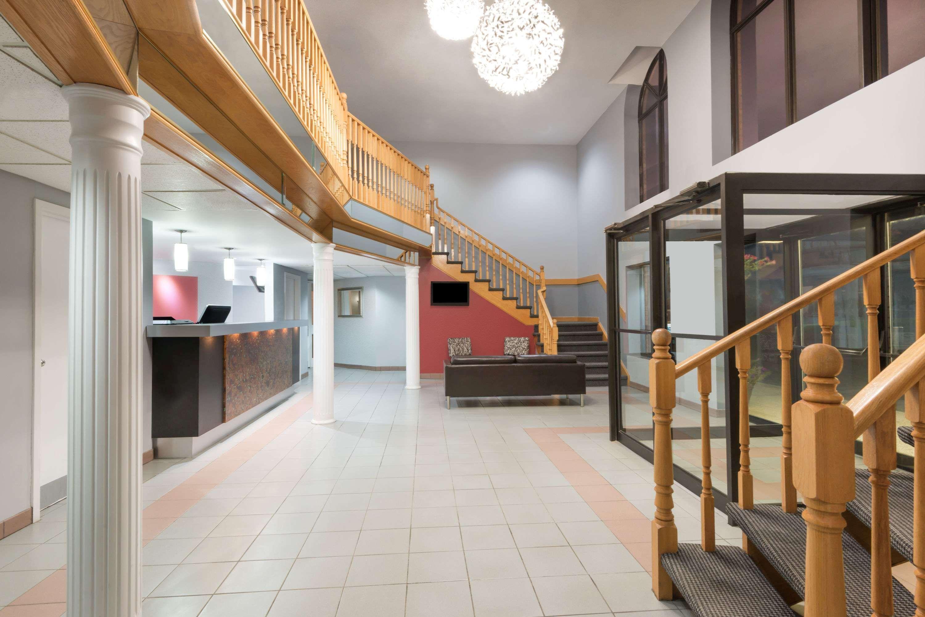 Hotel Super 8 Mount Hope/Hamilton International Airport Exterior foto